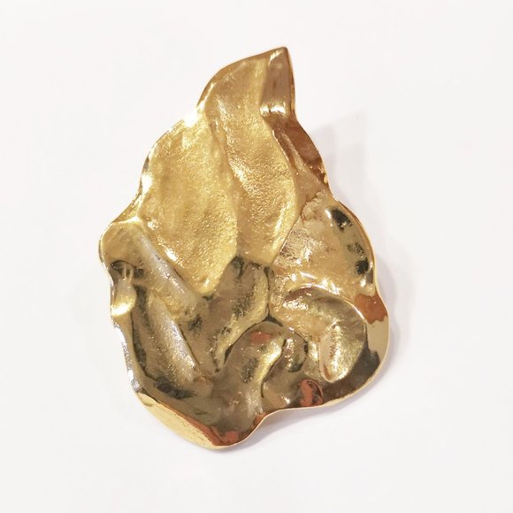 Vintage Authentic YSL Yves Saint Laurent Golden Pin/Brooch in EUC - Picture 1 of 4